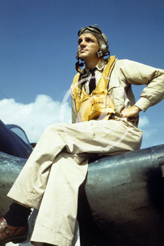 inconnu() Seconde guerre mondiale US Navy en couleurs - Srie 80-GK- : Un aviateur assis sur son appareil .
